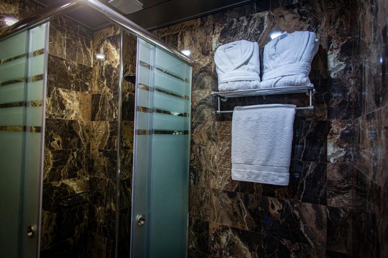 Bn Hotel ブリダ エクステリア 写真